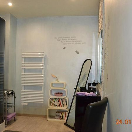 Ménil-la-Horgne Bed And Breakfast "Le Moulin A Grains" מראה חיצוני תמונה