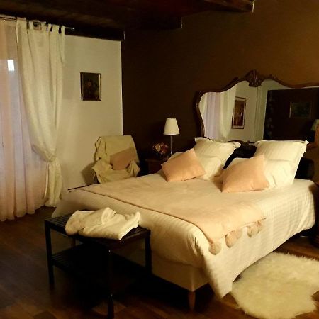 Ménil-la-Horgne Bed And Breakfast "Le Moulin A Grains" מראה חיצוני תמונה