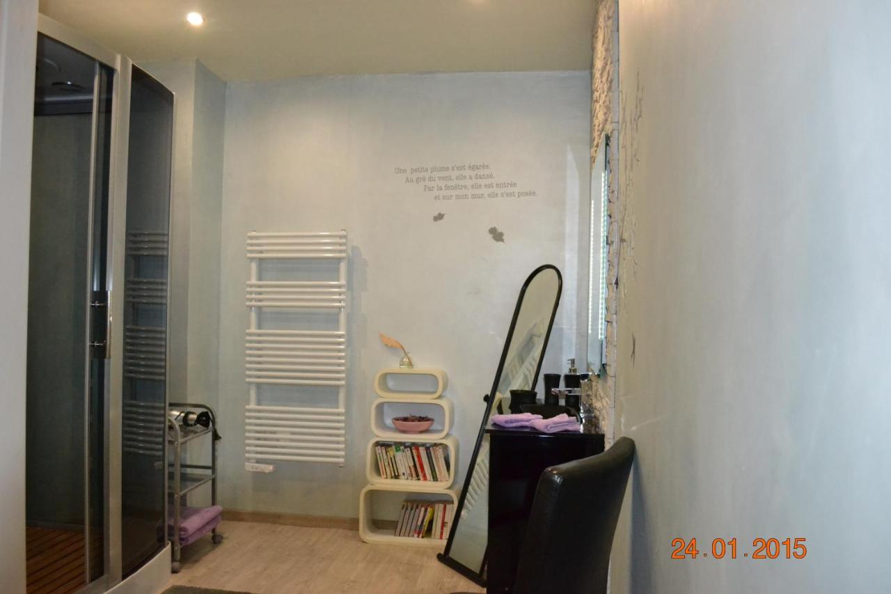 Ménil-la-Horgne Bed And Breakfast "Le Moulin A Grains" מראה חיצוני תמונה